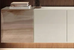 36e8 2102 Sideboard