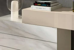 36E8 DRESSER XGLASS Kommode