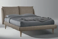 HELMUT Bett