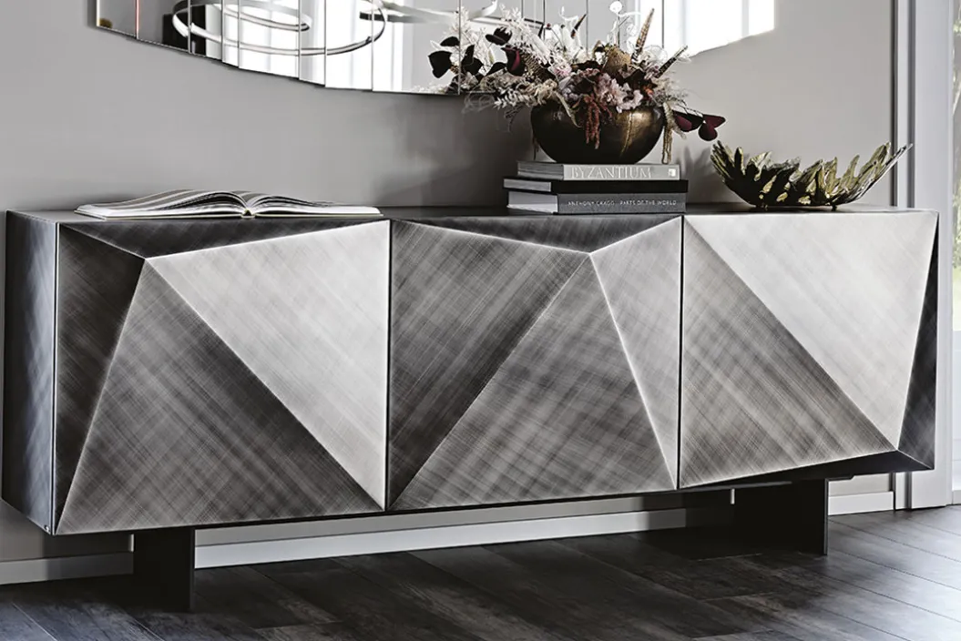 KAYAK Sideboard