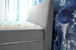 LUXURY Bett
