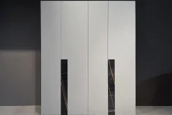 N.O.W. KEY Kleiderschrank