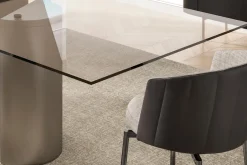 PLAI GLASS Esstisch - LAST MINUTE-DEAL