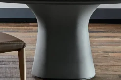 PODIUM Esstisch
