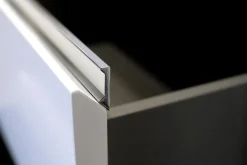 STEP 5-TÜRER Kleiderschrank